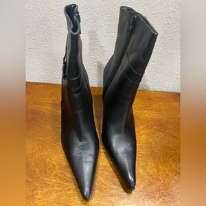 Elegant Black Leather Women's Booties